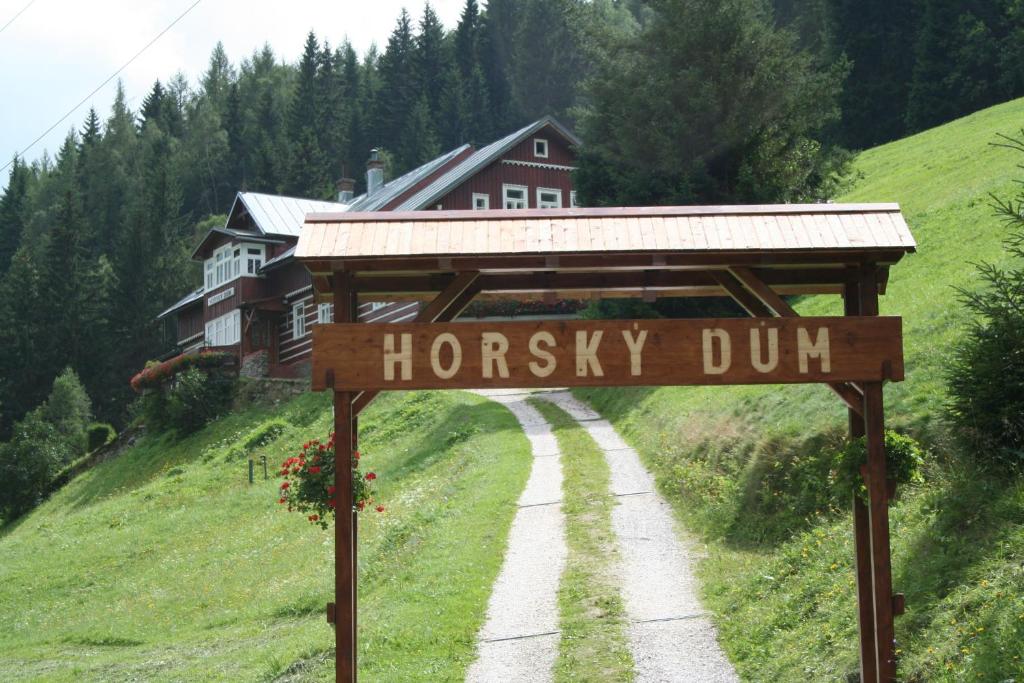 Příroda nedaleko penzionu