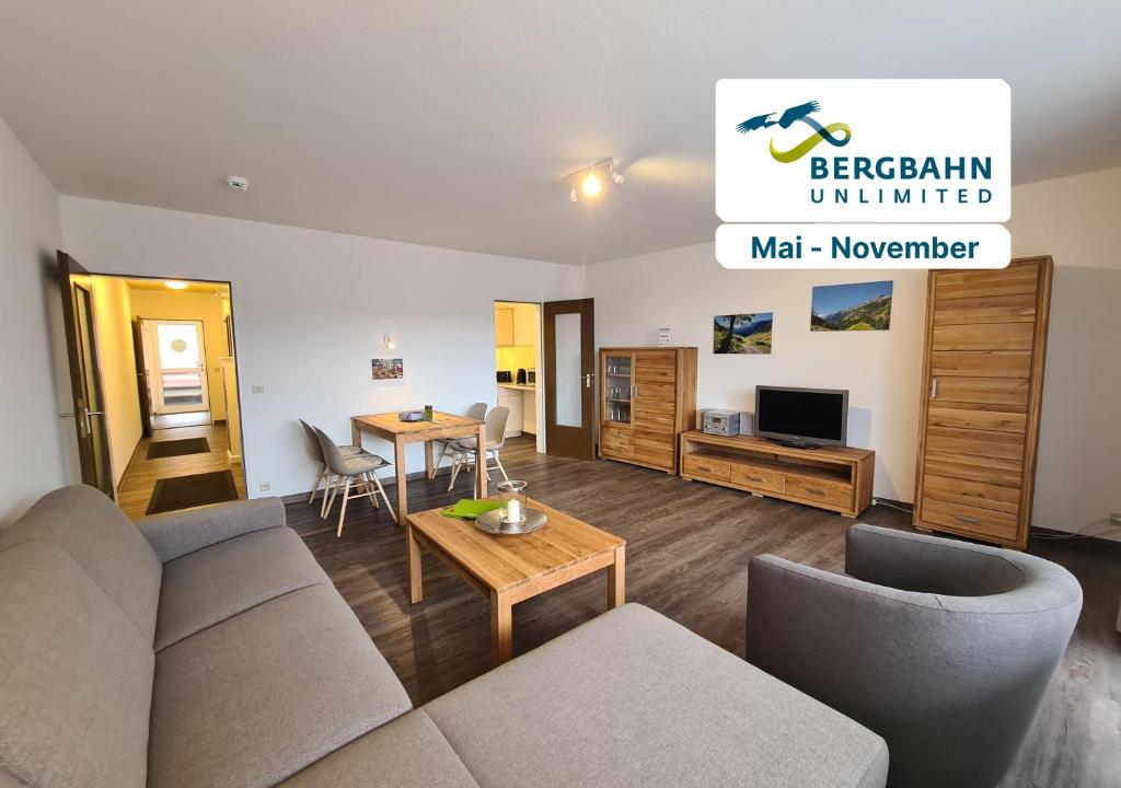 Μια τηλεόραση ή/και κέντρο ψυχαγωγίας στο Bergidyll B11 Montana Haus