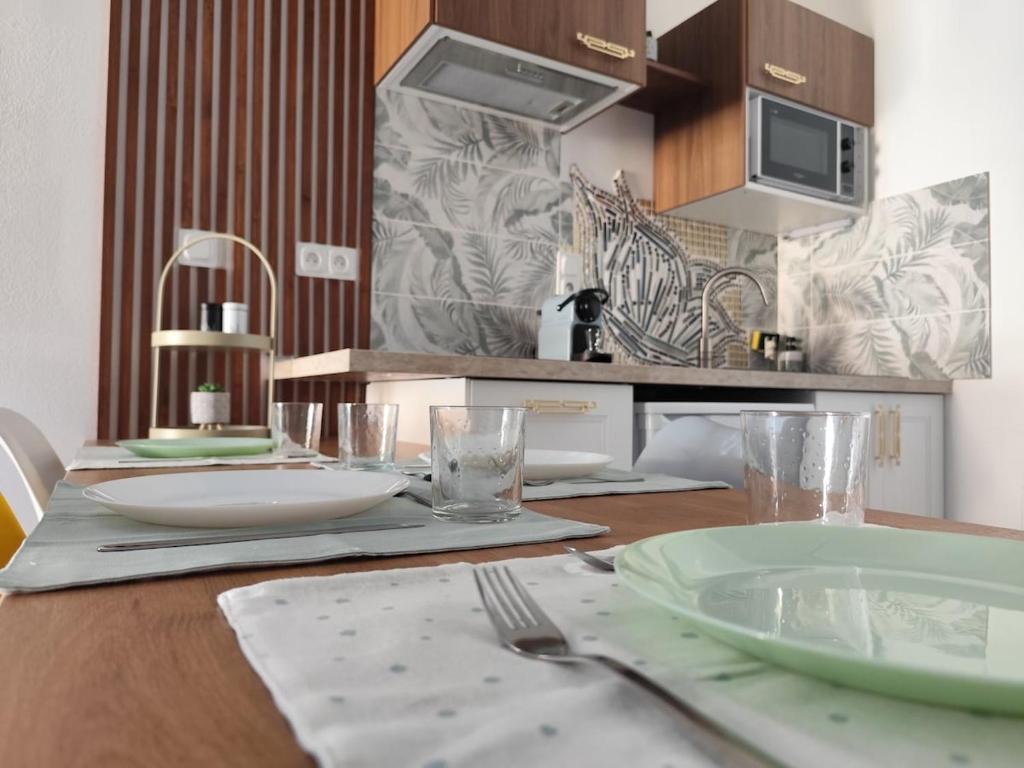 Cozy accommodation near Lyon - Two-Bedroom Apartment