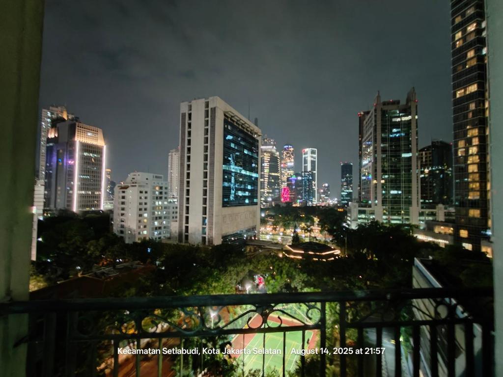 Cozy unit in Bellagio Residence 2 BR APT, Jakarta (updated prices 2026)