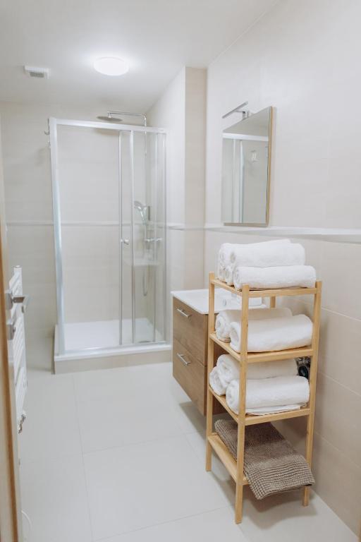 FamilyVilla, new 4 Luxury Big Apartments, parking - 11