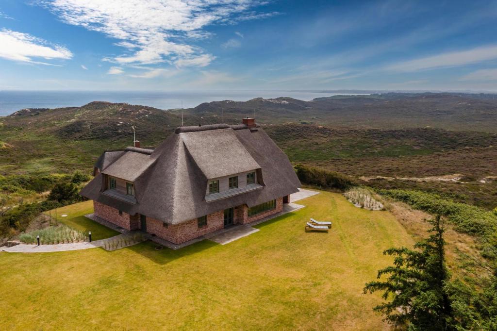 Loodusmaastik puhkemaja lähedal