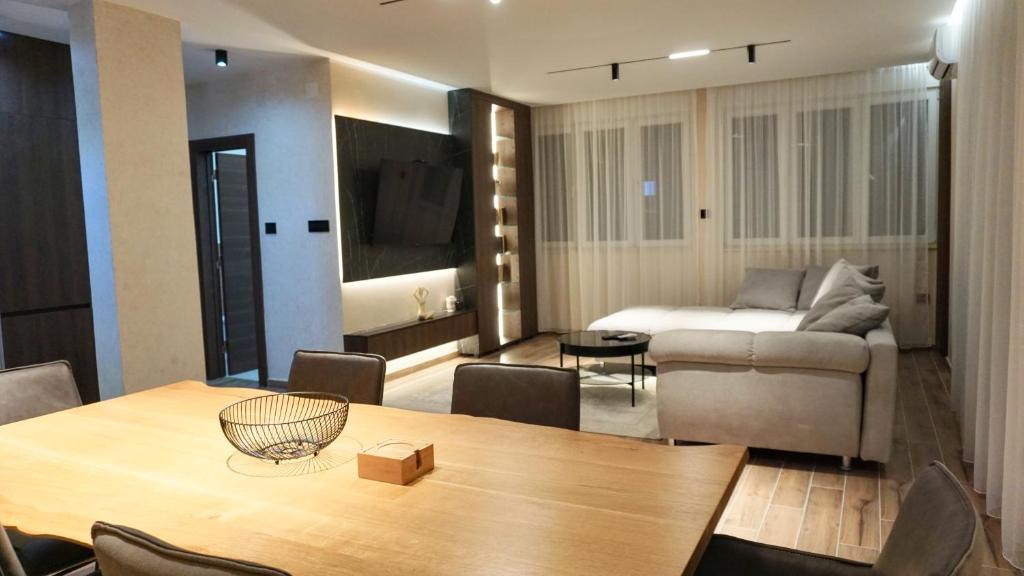 Posezení v ubytování POOL RESORT Vila Lena - KING SIZE Apartman 12