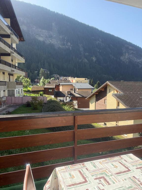 
Studio with Mountain View
