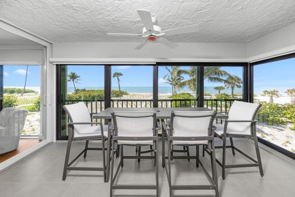 Μπαλκόνι ή βεράντα στο Kings Crown 117 condo