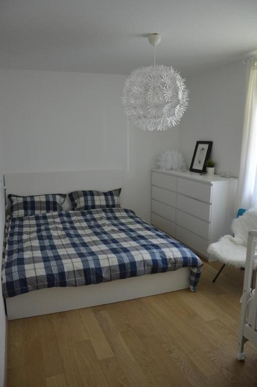 Postel nebo postele na pokoji v ubytování A modern flat