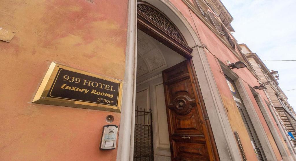 939 Hotel - Resim 32