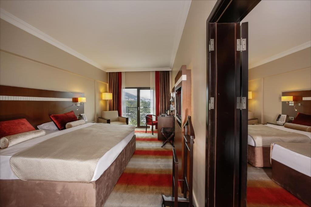 Almira Hotel Thermal Spa & Convention Center - Family Room - Interconnecting