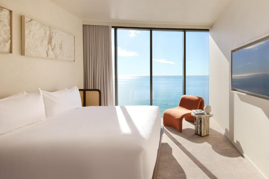 
Three-Bedroom home with Ocean View
