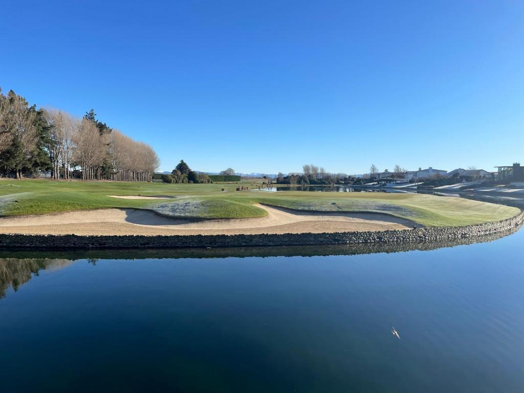 Clearwater Golf Resort - Entire Luxury Home - Resim 37