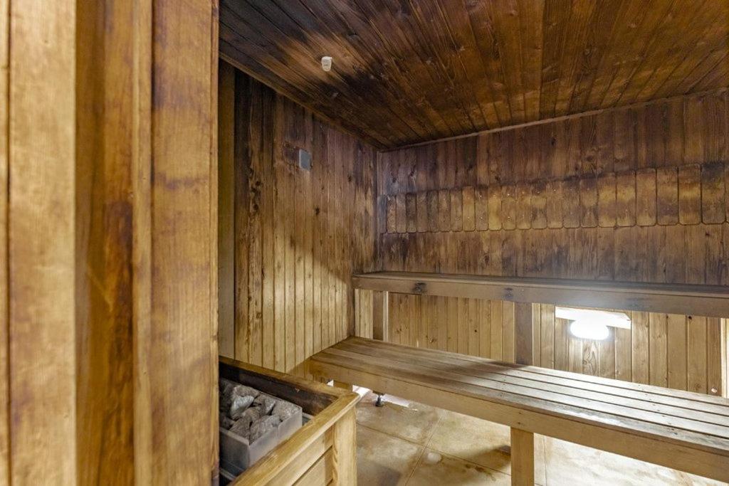 Art-deco glam - best part of CBD - Resim 41