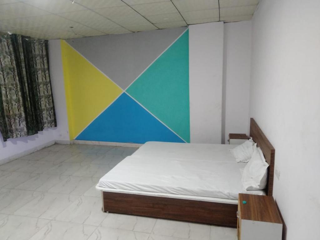 Gambar di galeri bagi Hotel O The Paris Hotel di Palwal