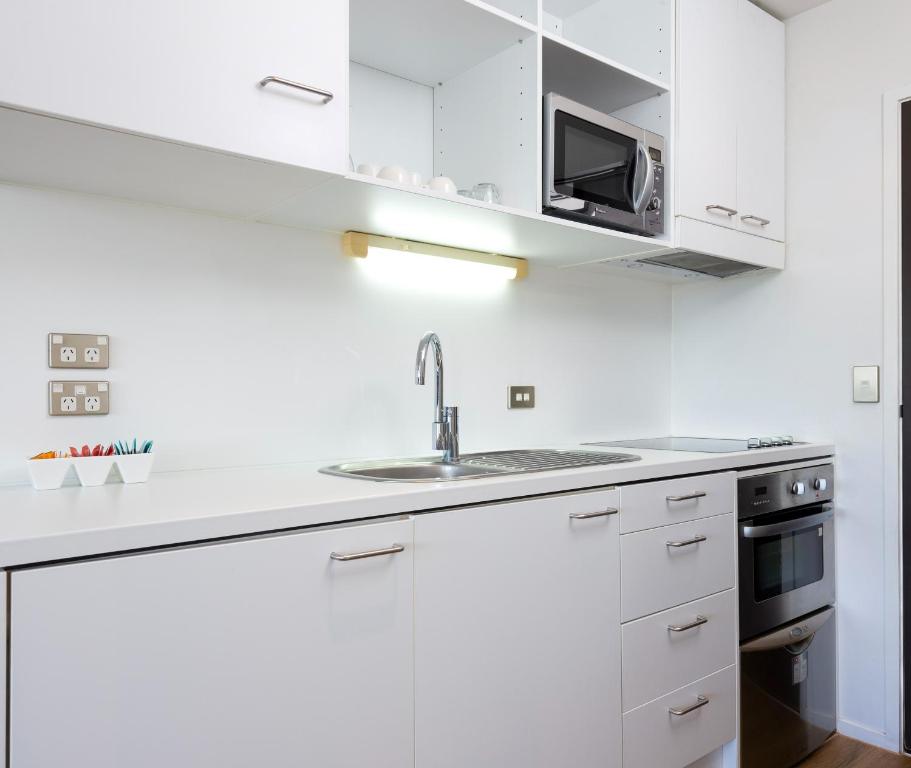 Auckland Harbour Suites - Resim 4