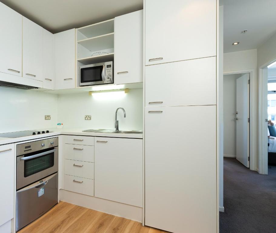 Auckland Harbour Suites - Resim 37