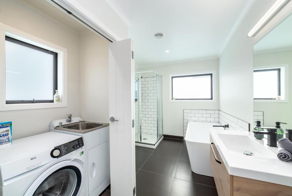 Forty-Five - Resim 27