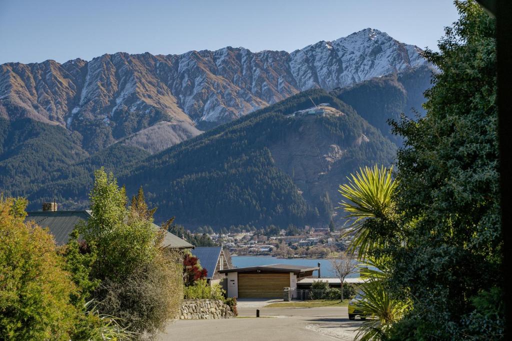 Sunset Lakehouse - Resim 29