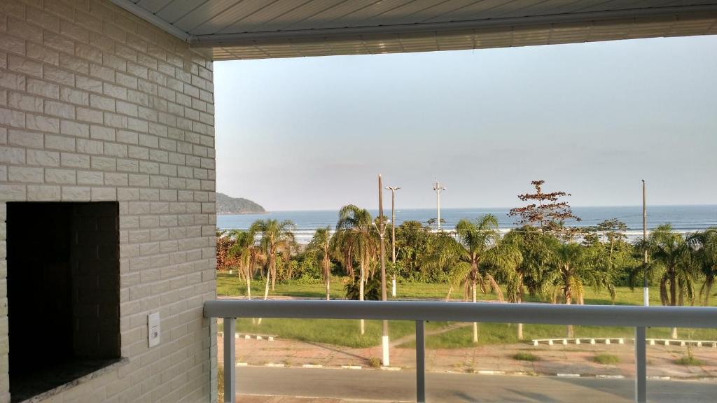  Indaia Apartamento de Frente ao Mar