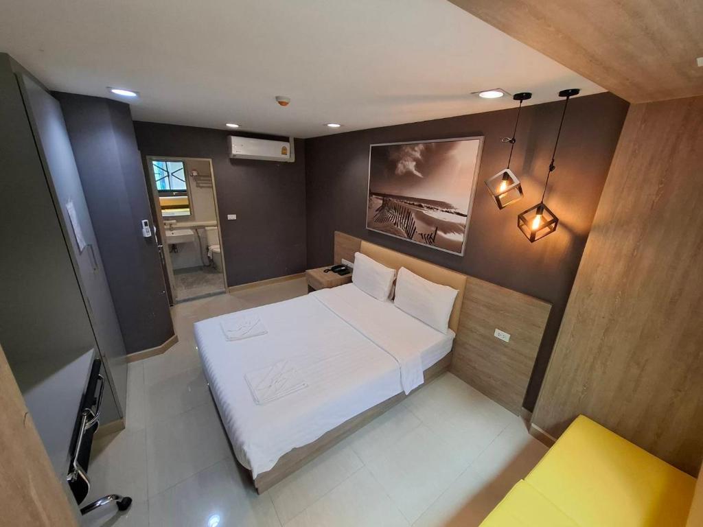 Collection O Pratunam 19 Hotel - Resim 23