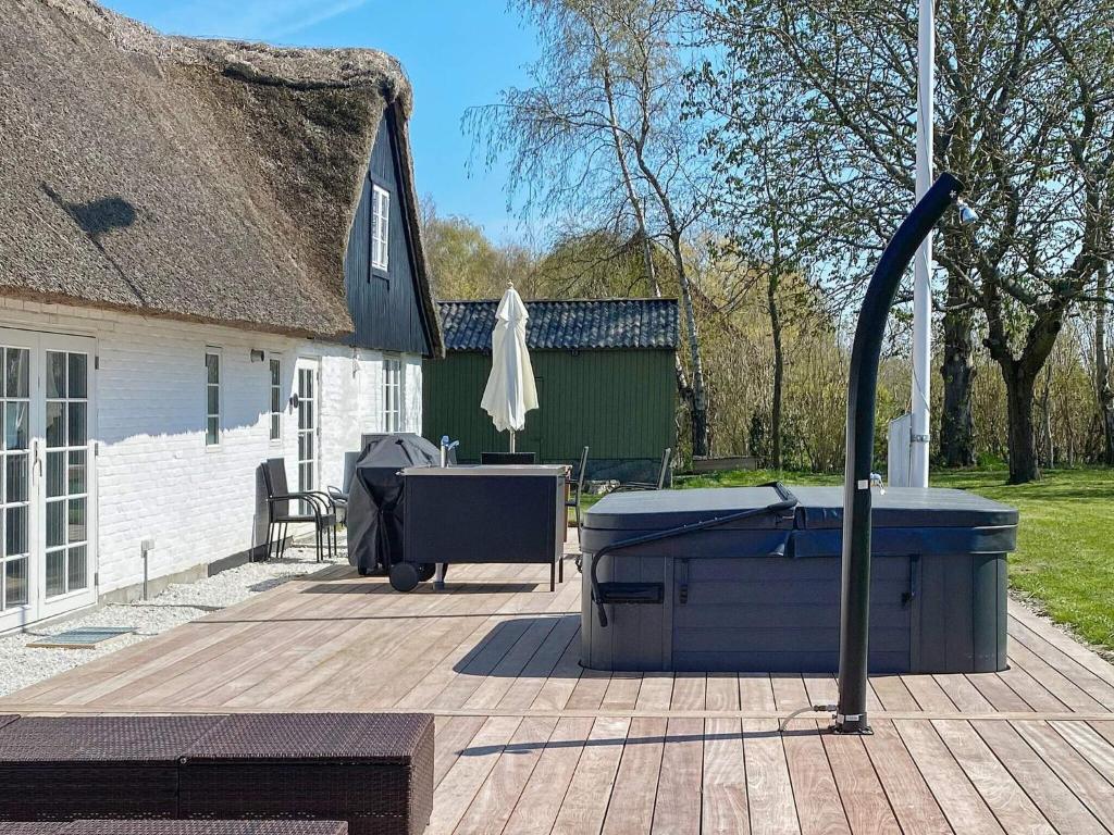 Galería fotográfica de Idyllic Thatched Cottage Retreat-By Traum en Gedser