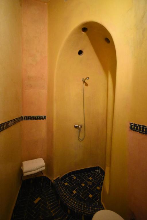 Koupelna v ubytování Hotel Dar El Qdima