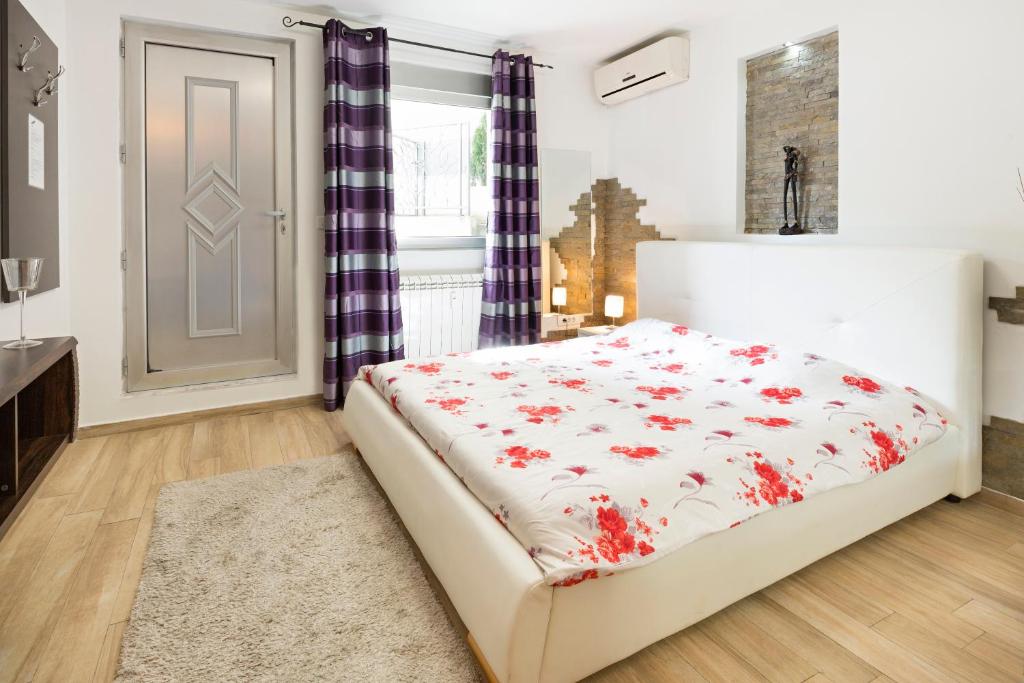Prima Apartmani Beograd - Studio With Spa Bath