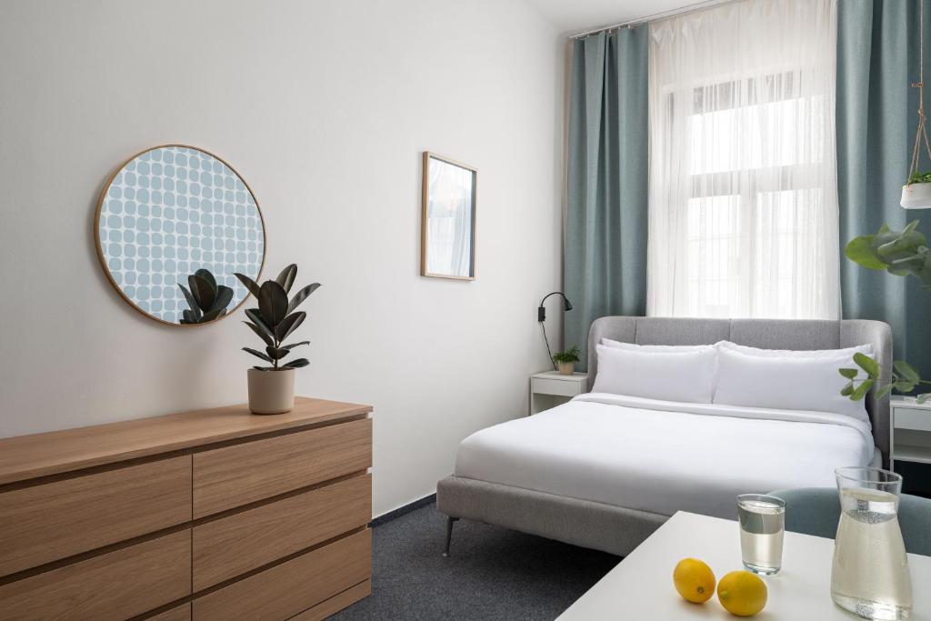 Riverside Hotel by goodnite cz - Resim 23