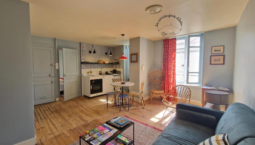 Kuchyň nebo kuchyňský kout v ubytování Le Sancy #Hypercentre