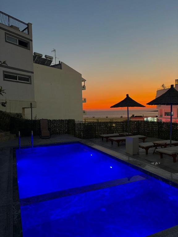 Piscina a Vila Jon'a o a prop