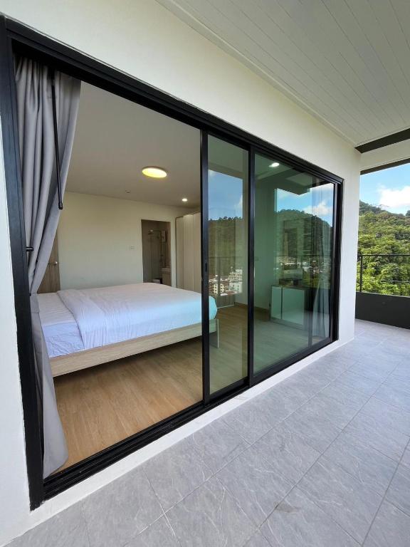 Hill Bay Suites Hotel