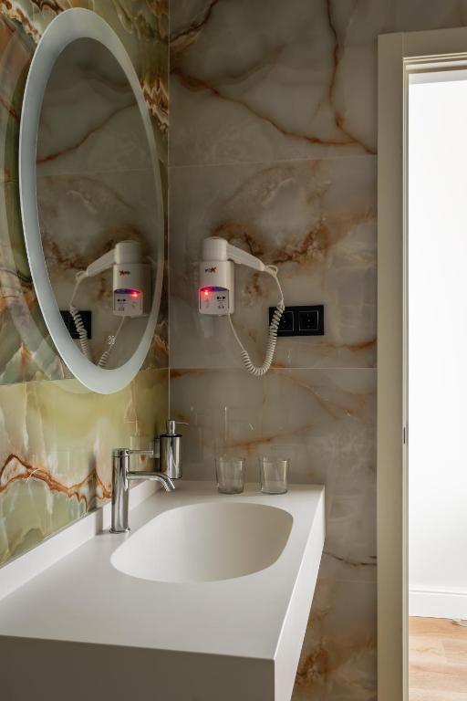 BYPILLOW California - Resim 17