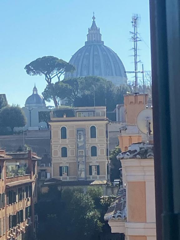 Dimora del Papa Rome Apartments - 17