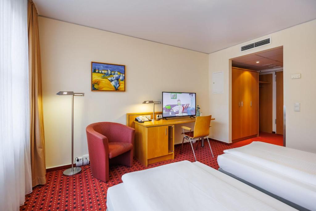 Airporthotel Berlin-Adlershof - Resim 2