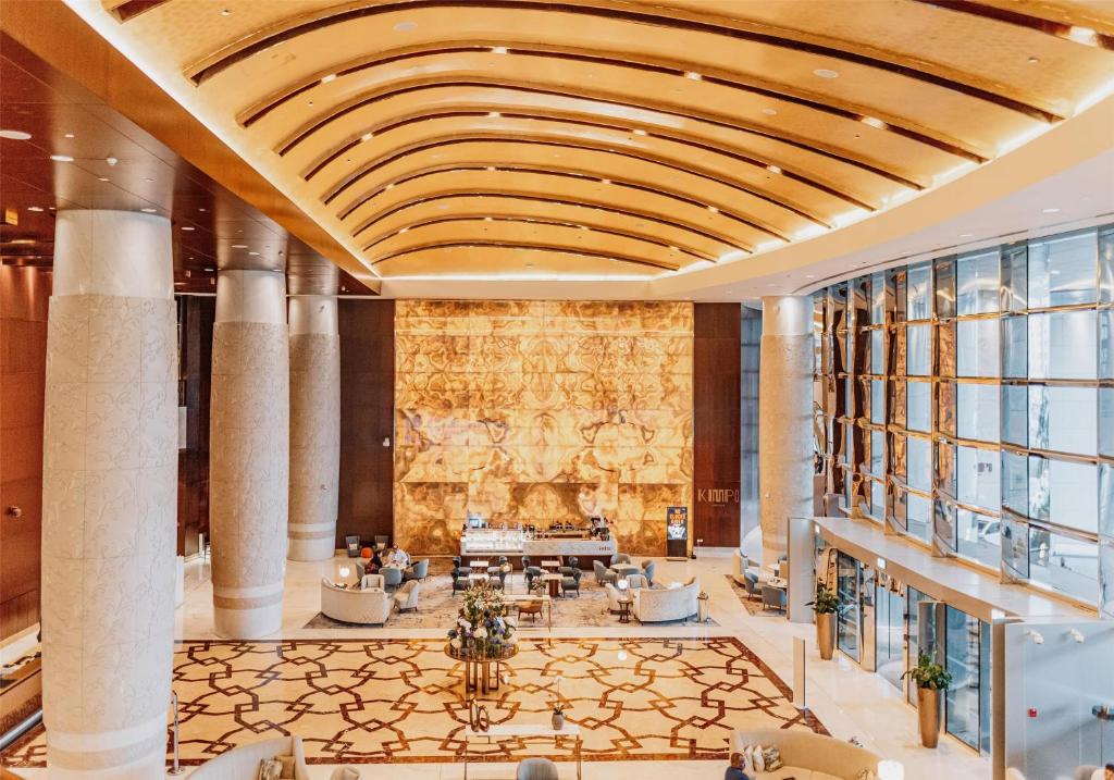 لابی و فضای عمومی Conrad Dubai - تصویر ۵