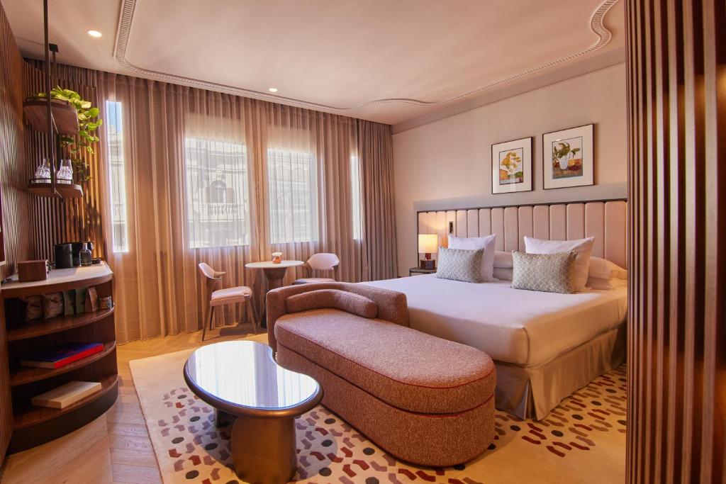 Grand Hotel Central, Small Luxury Hotels - Resim 42