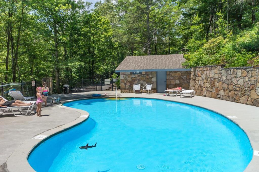 Twin Peaks by American Patriot Getaways, Pittman Center (updated prices