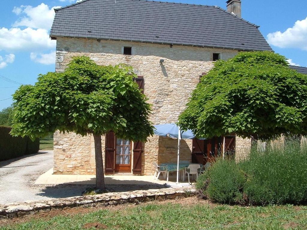 Κήπος έξω από το La Faurie au nord de Sarlat