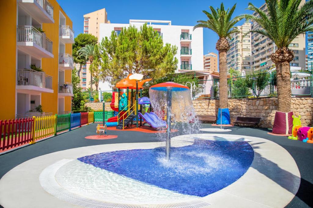 Hotel Servigroup Pueblo Benidorm - Resim 7