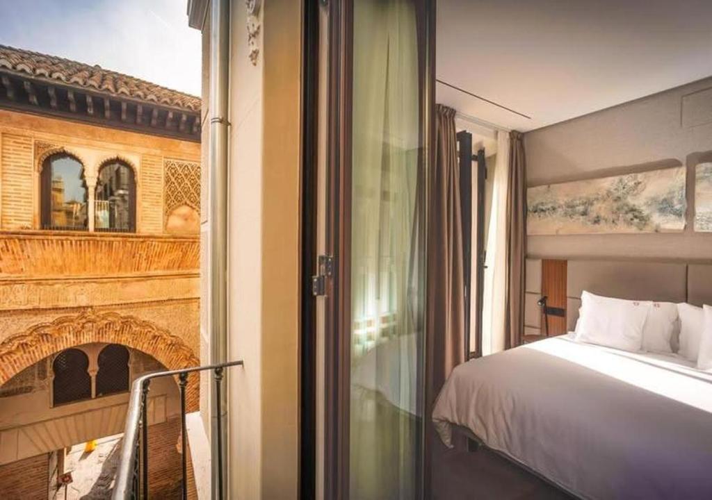 Corral del Carbón GG Luxury Hotel Boutique - Resim 5