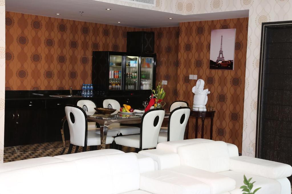 The Olive Hotel, Juffair - King Suite