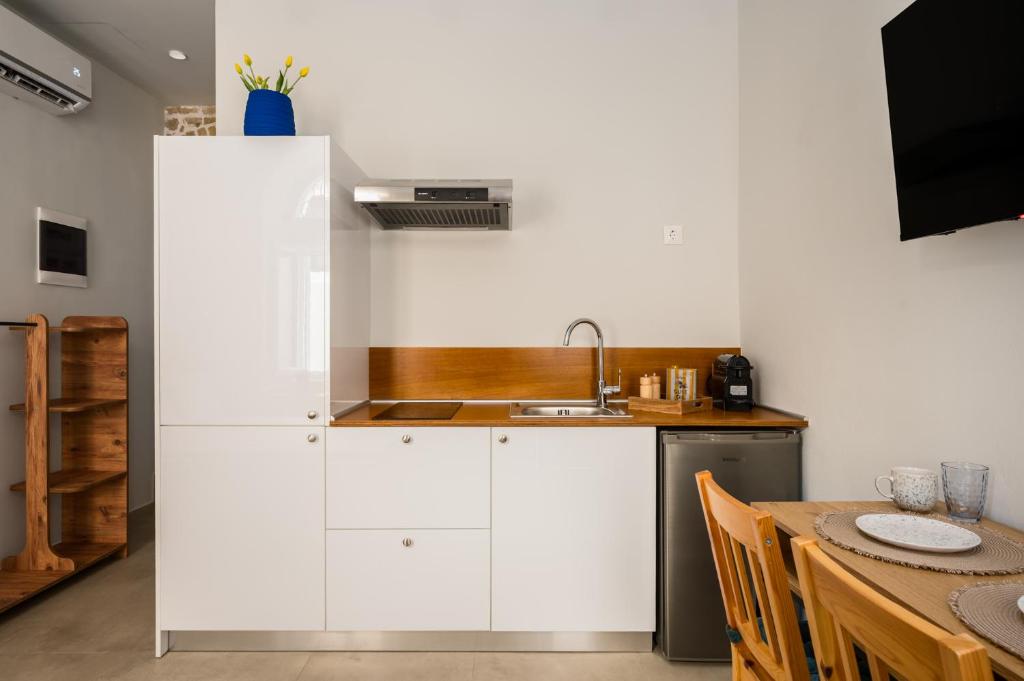 Spianada Studios by Konnect, Old Corfu Town - 9