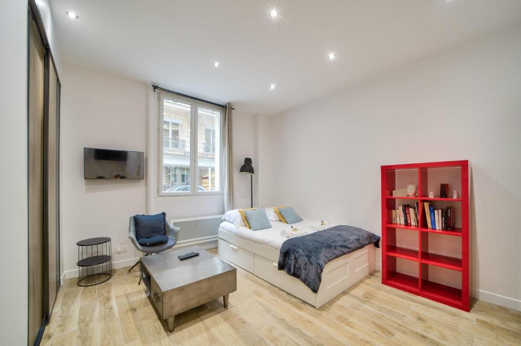 ParisConciergerie - Studio Champs Elysees