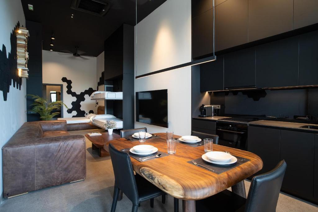 Central loft 60 m2 ideal for small families