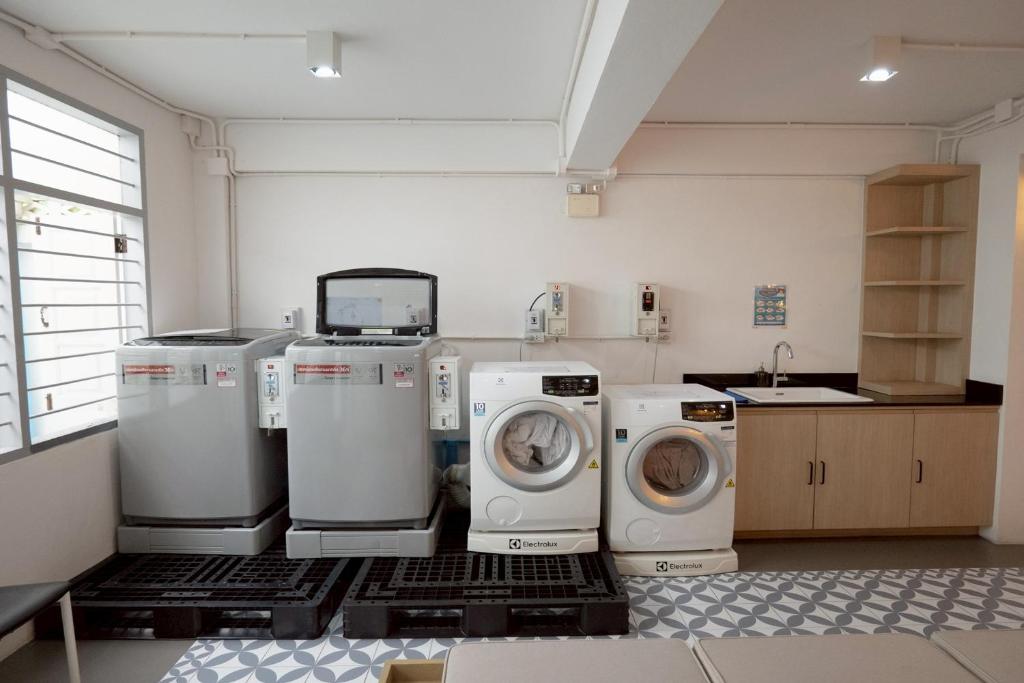 Surachet at 257 Boutique House - Resim 14