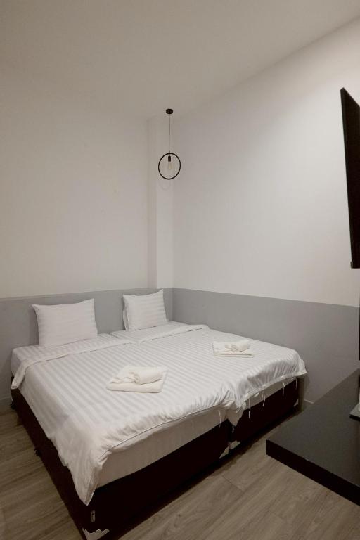 Surachet at 257 Boutique House - Resim 41