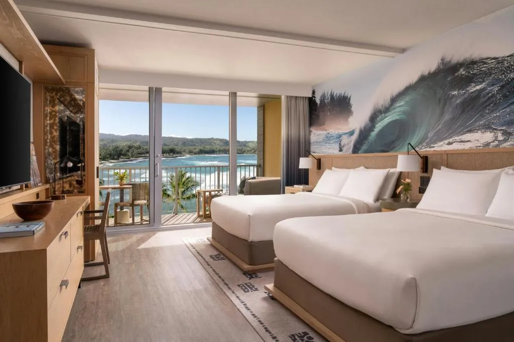 Two Queen Room - Club Lounge Access