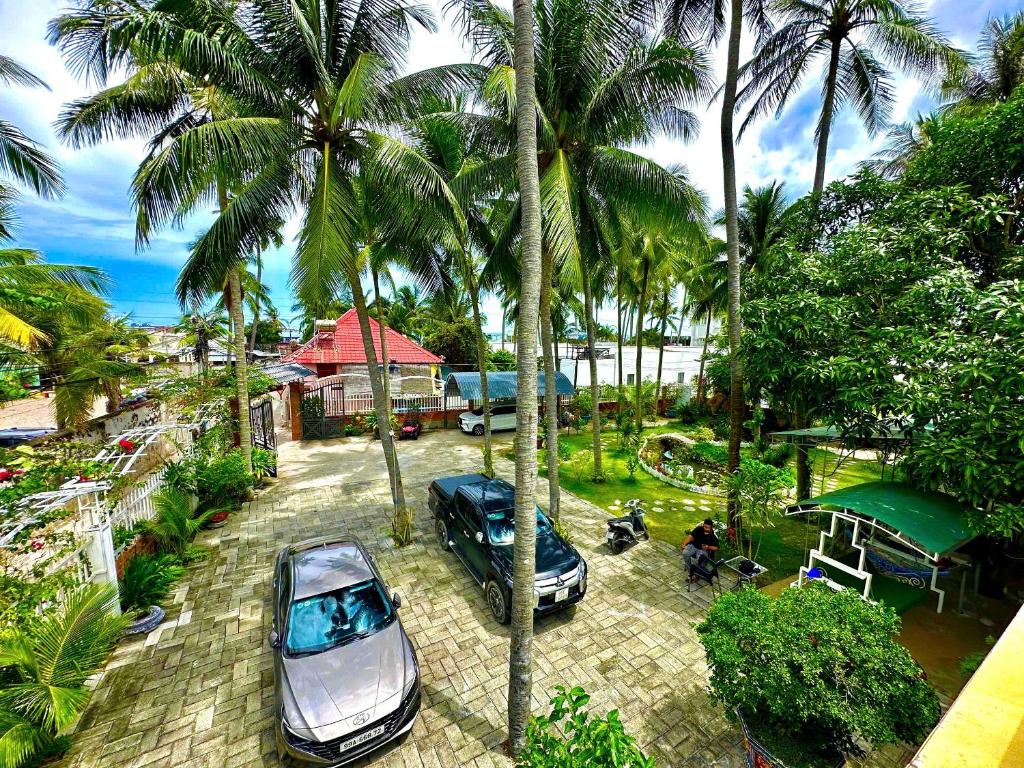 Phong cảnh thiên nhiên gần nhà khách
