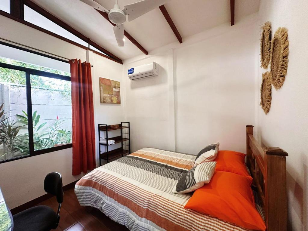 Ένα ή περισσότερα κρεβάτια σε δωμάτιο στο Villa EKA by Villas Tucan Cocles