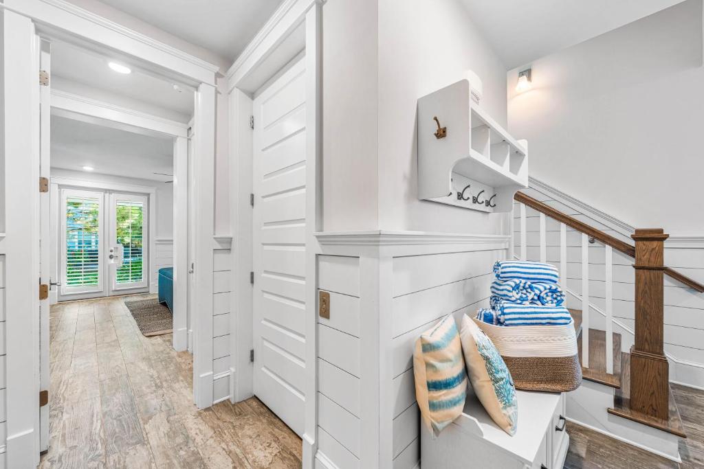 Φωτογραφία από το άλμπουμ του Elevate 30A! Golf Cart, Bikes & Resort Pool! σε Watersound Beach