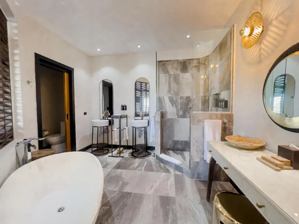 Tamarind Suite