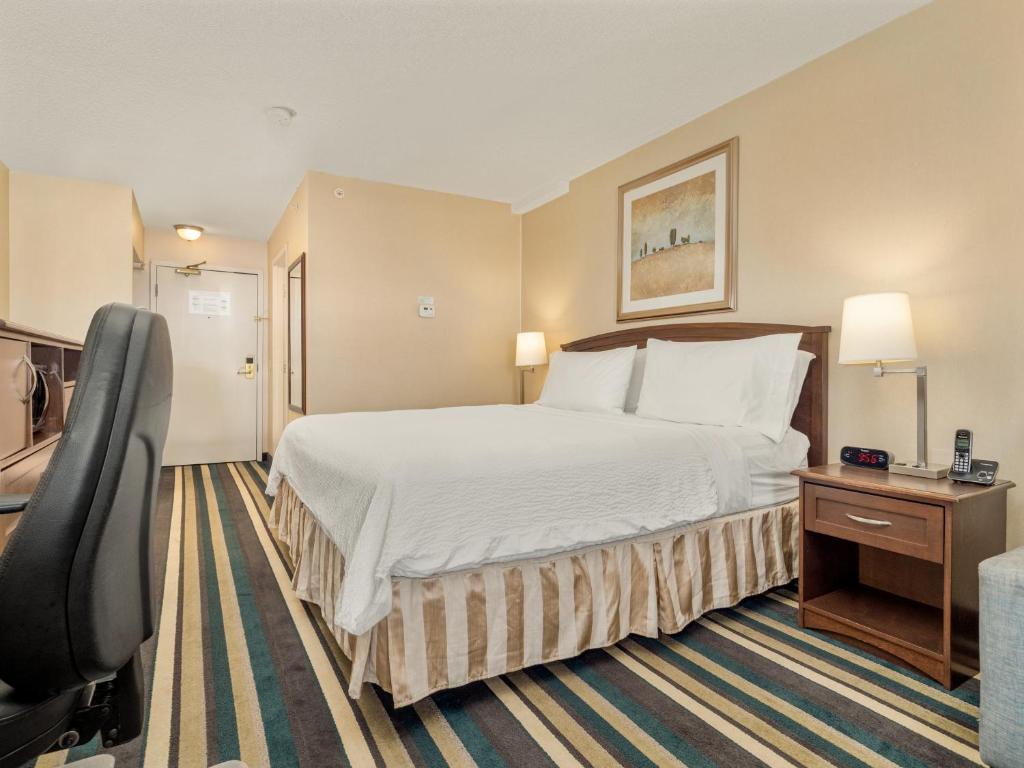 Holiday Inn Conference Centre Edmonton South by IHG - Resim 6